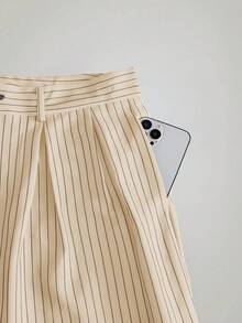 SIGLOCORE Men's Metal Buckle Striped Colorblock Pleated Pocket Loose Long Pants - Apricot - View 8