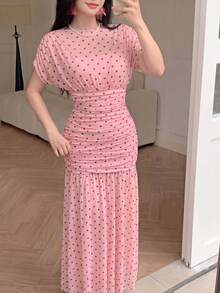 Modelyn 粉色薄紗波點壓褶優雅夏季度假法式風格婚禮女裝洋裝 - 粉色 - 查看 5