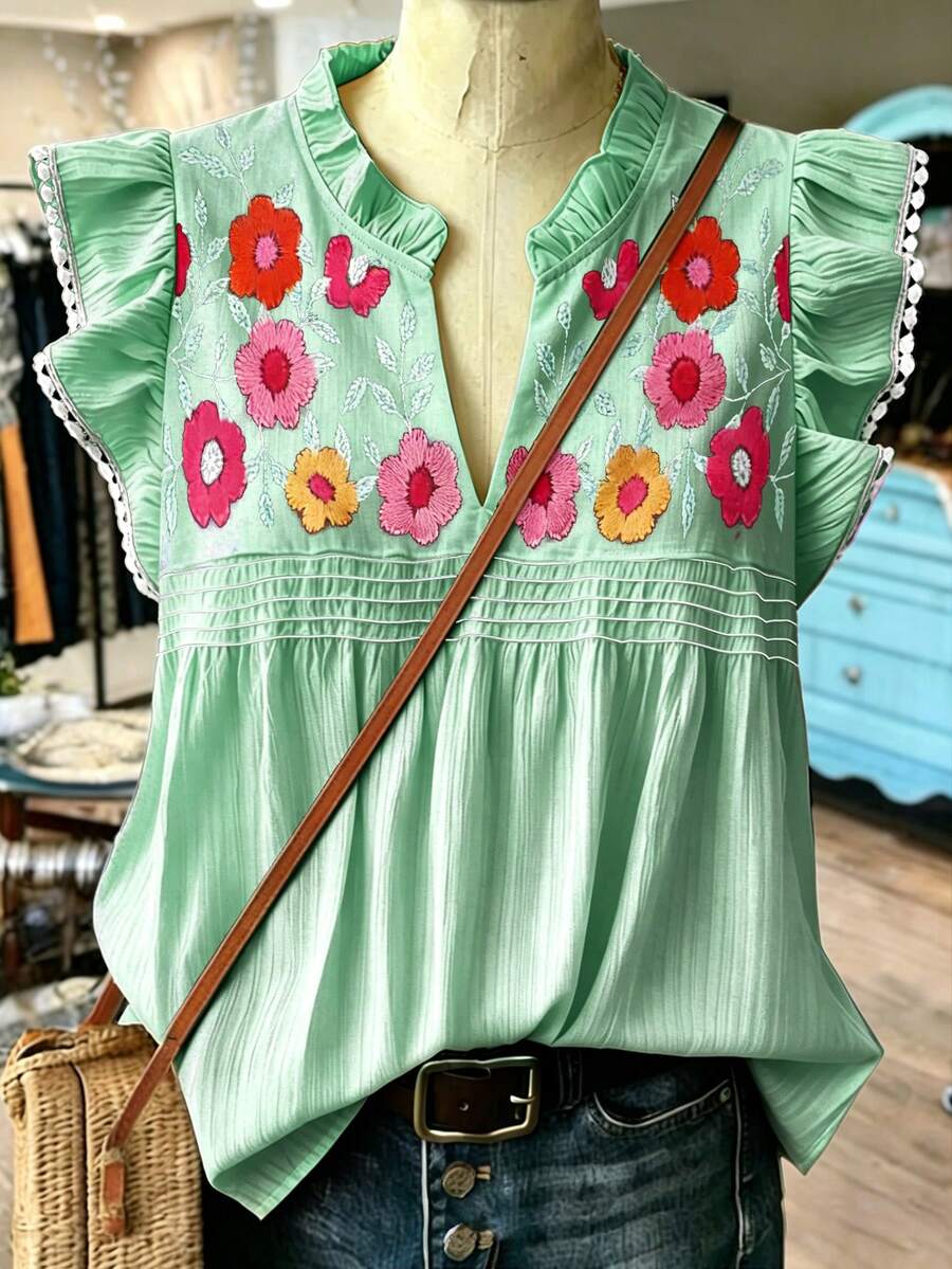 SHEIN LUNE CURVE Plus Size Women's Floral Print Flutter Sleeve Fashion Shirt For Vacation - Lime Green - View 1