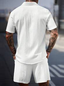 Manfinity Homme 男士休闲纯色短袖衬衫和抽绳腰短裤套装，夏季 - 白色 - 查看 2