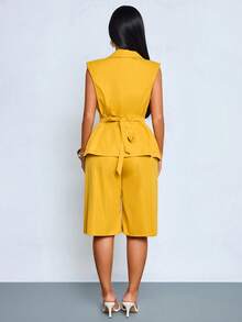 SOLERSUN Women's Old Money Aesthetic Mustard Yellow Sleeveless Blazer Vest Utility Pocket Shorts Co-Ord Set, Business Casual Outfit, Office Style Summer - Yellow - View 2