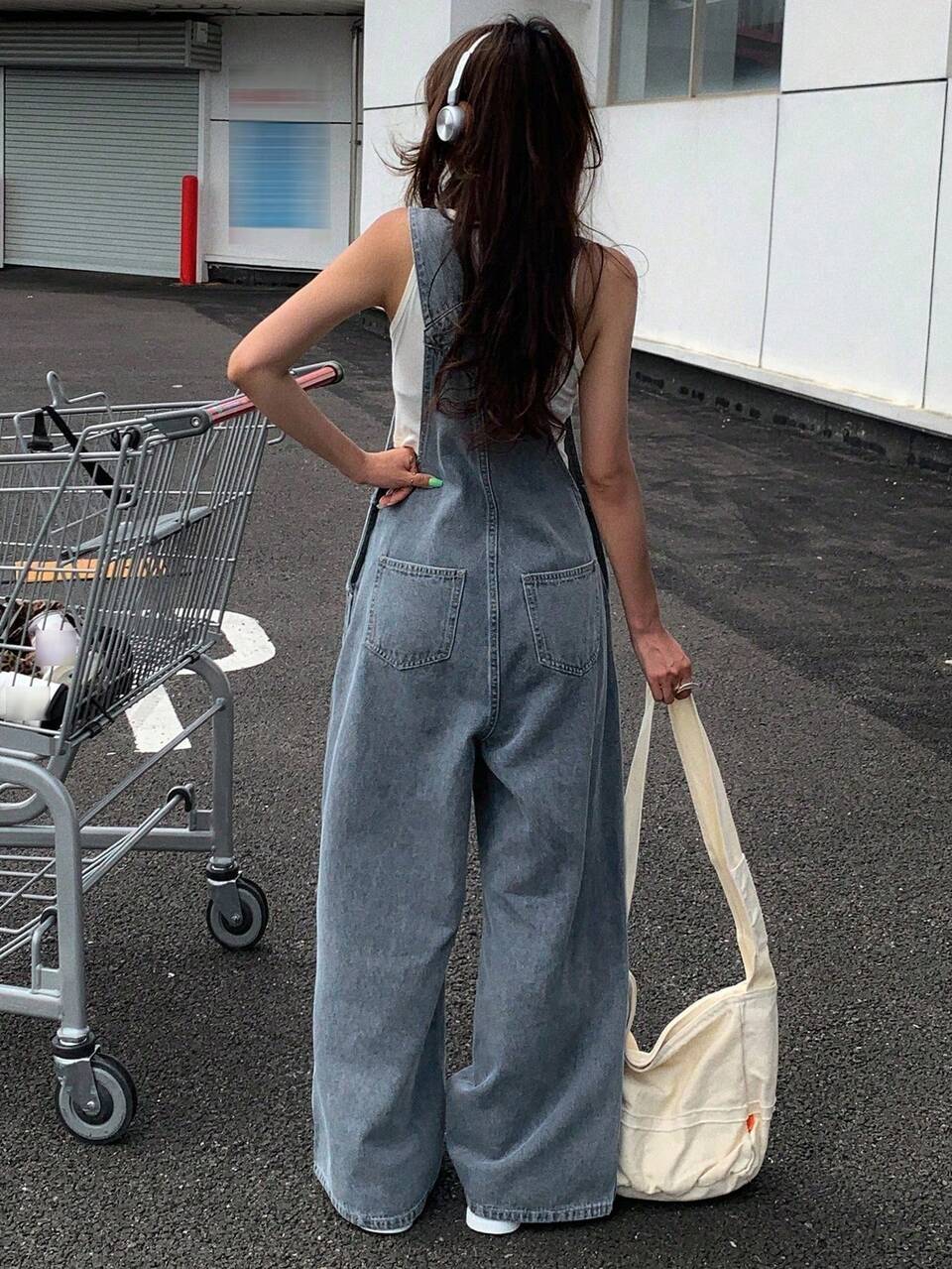 Women's Pocketed Wide Leg Loose Casual Washed Denim Jumpsuit Petite
