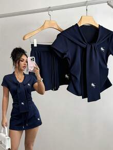 GlowEve Women's Knight Print Top And Drawstring Waist Shorts Casual Daily 2 Pieces Set - Navy Blue - View 3