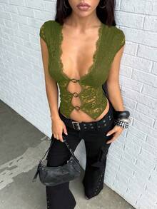 Jeanoix 前衛性感蕾絲深V領鏤空設計女款上衣 - 綠色 - 查看 3
