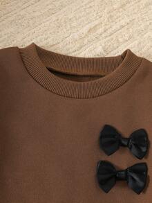 SHEIN Vintaside Kids 2件組女嬰幼兒可愛時尚格紋蝴蝶結長荷葉邊軟綿上衣褲套裝，休閒日常穿著秋季新款上衣套裝 - 彩色 - 查看 6