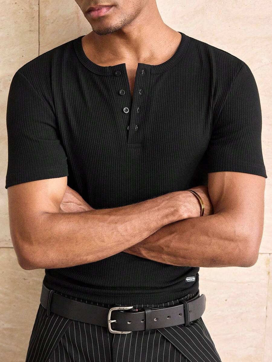 ESTAVOR Men's Fashion Versatile Ribbed Button Half-Placket Short Sleeve T-Shirt - Black - View 1