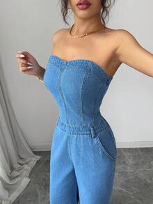 Selianne Sommerlicher, lässig-eleganter, schicker, trägerloser Jumpsuit aus dunkelindigofarbenem Denim mit Taillengürtel, Taschen, Business-lässig-Mode, weitem Bein und Jeansbein – perfekt für den Unabhängigkeitstag. - Blau - Übersicht 3