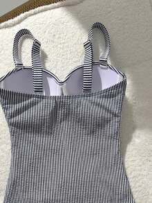 Swim Lushoire 海軍藍與白色平胸硬杯長款泳衣上衣搭配高腰三角比基尼泳褲 2件套 海灘度假 夏季 海岸 熱帶風 - 黑與白 - 查看 4
