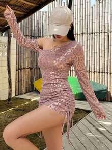 DAZY 女款夏季單肩抓皺綁帶沙灘罩衫，性感極簡半透長袖泳裝外罩 - 粉色 - 查看 4