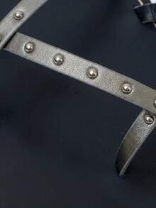 Nöista Flat Sandal With Crisscross Straps Adorned With Small Gold Studs. Summer Shoes - Grey - View 7