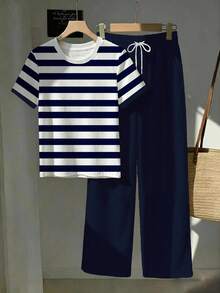 SHEIN EZwear 2件組刺繡圓領短袖上衣與條紋印花長褲，休閒風 - 藏蓝色 - 查看 4