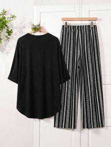 SHEIN PETITE CURVE Conjunto de 2 piezas para mujer talla grande: Camisa minimalista con cuello en V y botones, y pantalones casuales a rayas - Negro - Ver 4
