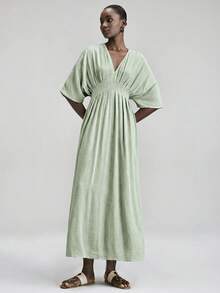Ontre 2026SS Women's Comfortable Skin-Friendly Linen Fabric Fitted Silhouette Raglan Sleeve Waist Pleated Flared Bow Elegant Wedding Vacation Guest Outfit - Green - View 3