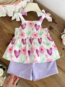 SHEIN Vintaside Kids 2件組女嬰心形圖案花卉印花背心上衣配蝴蝶結與短褲套裝，甜美可愛 - 紫色 - 查看 8