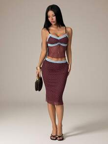 SHEIN PETITE Bộ đồ nữ áo hai dây cổ chữ V viền ren họa tiết chấm bi nâu & xanh phối màu tương phản và chân váy dài vừa/dài trà viền bèo, xuân/hè - màu nâu - Xem 4