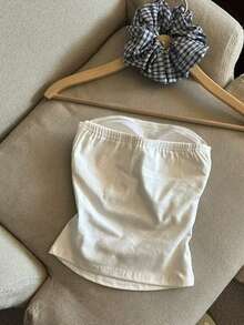 Resyla Atasan Bandeau Wanita Motif Dachshund dengan Detail Kerut - Putih - View 2
