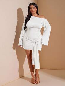 SHEIN BAE 大尺碼女款不對稱肩長袖前打結修身時尚洋裝 - 白色 - 查看 7