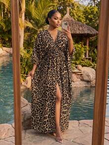 SHEIN Lady CURVE 大尺碼女款V領豹紋開衩設計休閒派對洋裝 - 彩色 - 查看 3