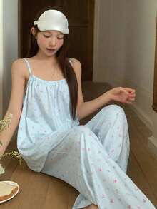DAZY 夏季碎花抓皺細肩帶上衣與長褲 2 件組女款睡衣套裝 - 淺藍色 - 查看 5