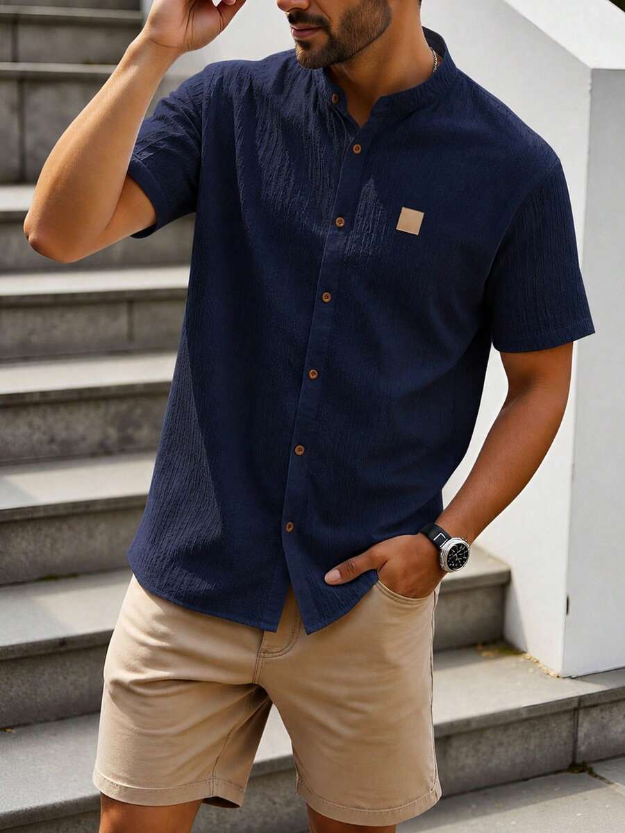 Manfinity Homme Men's Single-Breasted Patchwork Short Sleeve Solid Color Shirt - Navy Blue - View 1
