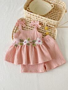 SHEIN Vintaside Kids 2件組女嬰幼童/新生兒0-3歲春夏休閒日常可愛度假條紋蝴蝶結圖案吊帶上衣+短褲套裝 - 粉色 - 查看 1