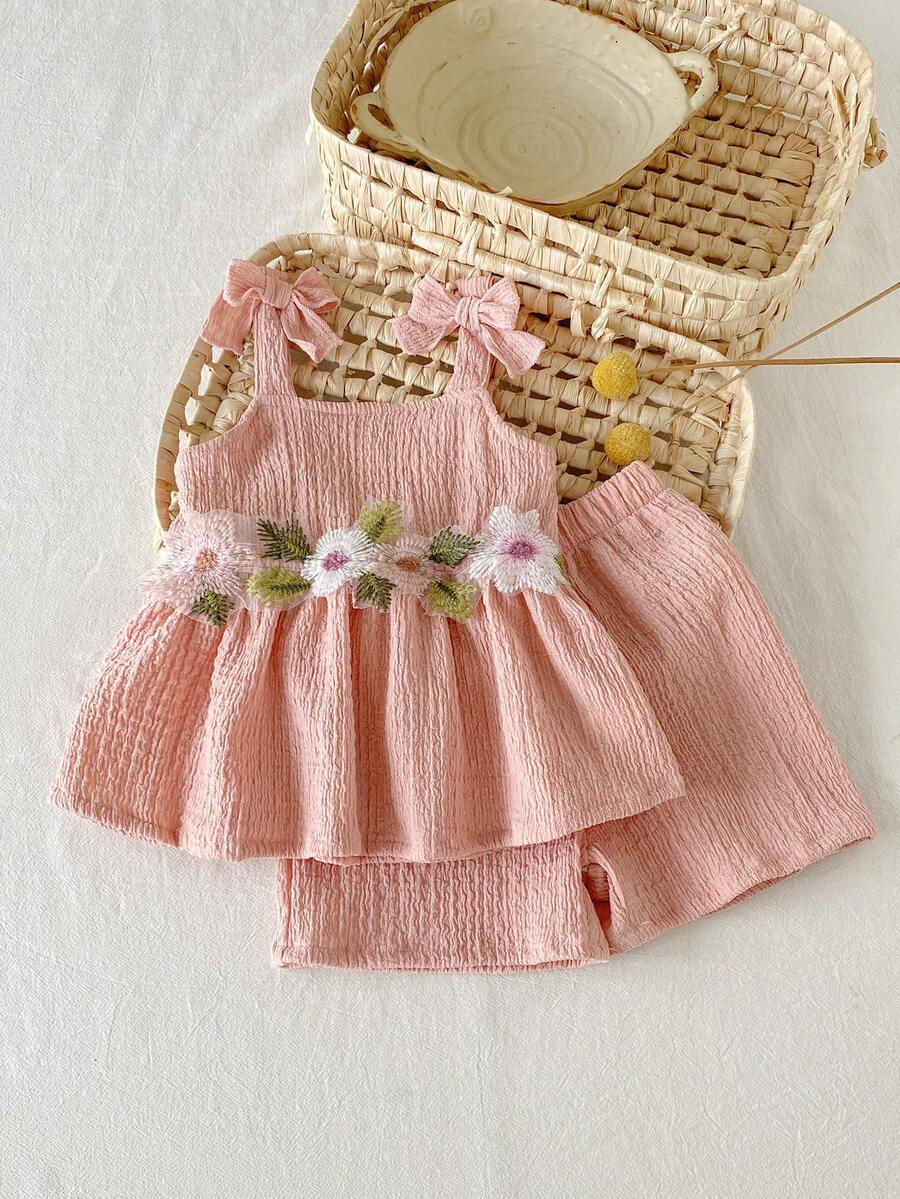 SHEIN Vintaside Kids 2件組女嬰幼童/新生兒0-3歲春夏休閒日常可愛度假條紋蝴蝶結圖案吊帶上衣+短褲套裝 - 粉色 - 查看 1