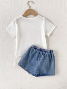 SHEIN Playful Pals 返校季女童休閒可愛圓領標準肩寬彩色波點彩虹印花T恤與素色牛仔裙褲套裝，夏季 - 白色 - 查看 2