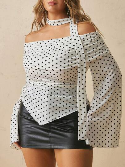 Freevana Áo kiểu nữ phong cách Boho Retro | Áo trễ vai tay dài chấm bi trắng đen - Áo blouse nhún eo bất đối xứng gợi cảm cho kỳ nghỉ kèm khăn thắt nơ đồng bộ