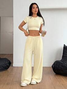 SHEIN PETITE 女款簡約休閒短袖上衣與寬鬆長褲兩件套居家服 淡黃色 夏季 小碼女款 - 淡黃色 - 查看 4