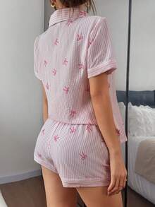 Napfluff Conjunto de pijama para mujer con estampado de rayas y lazos, textura arrugada tipo burbuja, frente abierto y solapa - Rosa - Ver 2