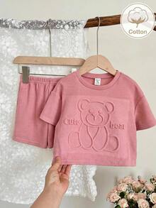 SHEIN Setelan 2 Potong untuk Bayi Perempuan, Motif Kartun 3D Kasual Lucu Warna Pink, Atasan Lengan Pendek Timbul dan Celana Pendek Pinggang Elastis - Dusty Pink - View 4