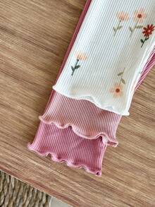 SHEIN Vintaside Kids 3件組女嬰夏季純色打底褲，簡約甜美風無複雜圖案，直筒寬鬆版型，適合日常外出、玩耍，俏皮可愛，休閒自在，彈性舒適，適合戶外運動及派對聚會 - 彩色 - 查看 6