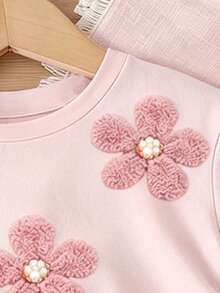 SHEIN Sparklyn 青少年女孩 2件/套休閒時尚百搭春/夏女童T恤套裝，夏季可愛甜美粉色花卉圖案，多巴胺粉色套裝，柔軟寬鬆圓領短袖T恤和單車短褲 2件/套，時尚女孩穿搭，新風格，春季氛圍 - 彩色 - 查看 5
