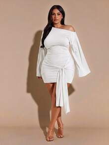 SHEIN BAE 大尺碼女款不對稱肩長袖前打結修身時尚洋裝 - 白色 - 查看 6