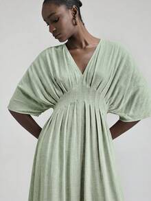 Ontre 2026SS Women's Comfortable Skin-Friendly Linen Fabric Fitted Silhouette Raglan Sleeve Waist Pleated Flared Bow Elegant Wedding Vacation Guest Outfit - Green - View 7