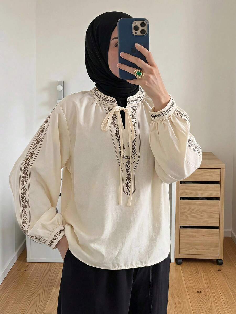 DAZY Women's Printed Loose Bohemian Style Elegant Blouse - Beige - View 1