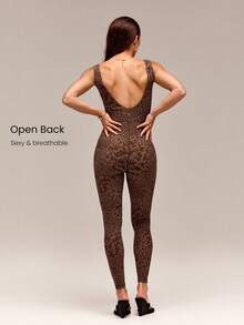 GLOWMODE Jumpsuit Bodysuit Olahraga Yoga Pilates Gym 24" FeatherFit™ Pengontrol Perut dengan Punggung Terbuka untuk Wanita, Cocok untuk Musim Panas dan Elegan. - MultiWarna - View 4