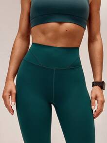 GLOWMODE Quần legging tập luyện tác động trung bình 26 inch Nhanh khô, thấm hút mồ hôi, tạo cảm giác mát mẻ - Màu xanh lá cây đậm - Xem 5