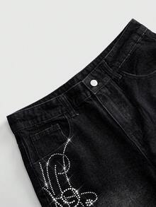 ROMWE MEN Street Life Washed Loose Casual Straight Leg Versatile Rhinestone Denim Shorts For Men - Black - View 3