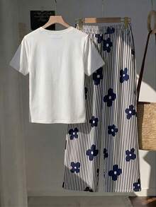 Comfortcana 2件組刺繡圓領短袖上衣搭配條紋印花長褲，休閒日常居家服，純白、海軍藍與白色花卉海軍藍，夏季款 - 藏蓝色 - 查看 2