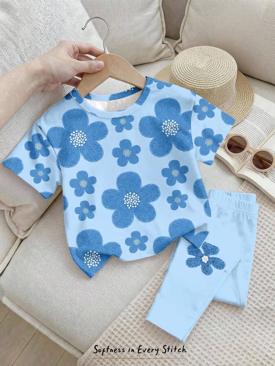 SHEIN 復古甜美多巴胺藍色花卉印花女嬰休閒極簡圓領寬鬆短袖T恤與緊身內搭褲套裝,適合春夏,美式復古甜美運動風,戶外野餐、出遊、街拍 - 彩色 - 查看 1
