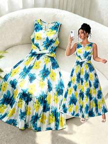 GlowEve CURVE Plus Size Women's Elegant Brown Summer Flowy Floral V-Neck Sleeveless A-Line Maxi Dress, Marble Cinched Waist Ruched Tea Party Gym Vacation - Green - View 1