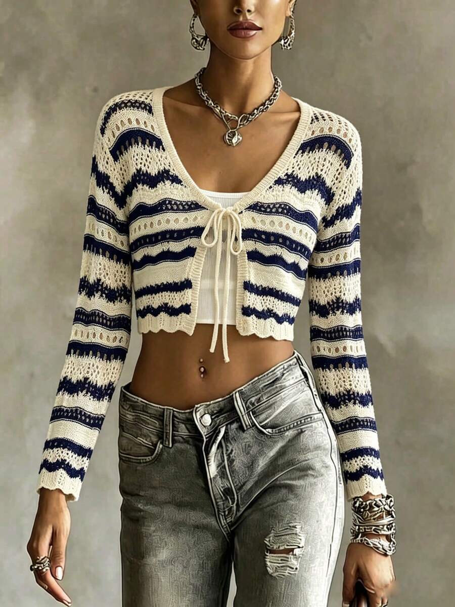 SHEIN 新款纯色镂空钩编蕾丝轻薄开衫,女士百搭外套 - 黑與白 - 查看 1