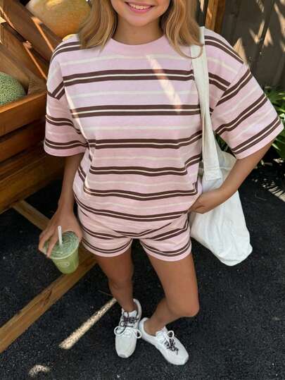 SHEIN Tween Girls Casual Asymmetric Striped Print Round Neck Short Sleeve T-Shirt And Striped Shorts 2-Piece Set, Suitable For Spring/Summer, Vacation, Daily Wear