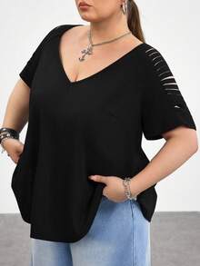 SHEIN CURVE+ تي شيرت نسائي مقاس كبير أسود فضفاض بأكمام راجلان مفرغة للصيف والحفلات الموسيقية والكاجوال وهالوين - الأسود - مشاهدة 5