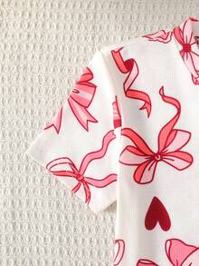 SHEIN Piyama Anak Perempuan Motif Kartun, Kerah Bulat Berkerut, Lengan Pendek, Celana Panjang, Lembut dan Ramah Kulit, Set 2 Potong, Potongan Slim Fit - Berwarna merah muda - View 3