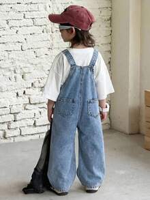 SHEIN Little Byeori 兒童小男孩休閒柔軟淺藍色牛仔寬鬆吊帶褲，夏季/秋季/冬季，男孩返校穿搭，幼兒連身褲，冬季牛仔褲 - 淺色水洗藍 - 查看 2