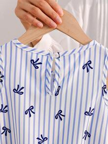 SHEIN Vintaside Kids 少女夏季黑白簡約優雅風直條紋花卉刺繡無袖上衣與寬腿褲套裝，適合日常出遊、休閒旅遊、校園穿搭、派對活動及拍照穿搭 - 藍色 - 查看 7