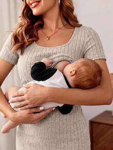 SHEIN Vestido casual de maternidad para lactancia con diseño de bajo acanalado a la rodilla y abertura alta, ropa de embarazo - Albaricoque - Ver 2