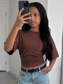 SHEIN 少女新時尚優雅純色休閒百搭抓皺腰部T恤，適合日常、學校、海灘、度假穿著，棕色，夏季風格 - 棕色 - 查看 2